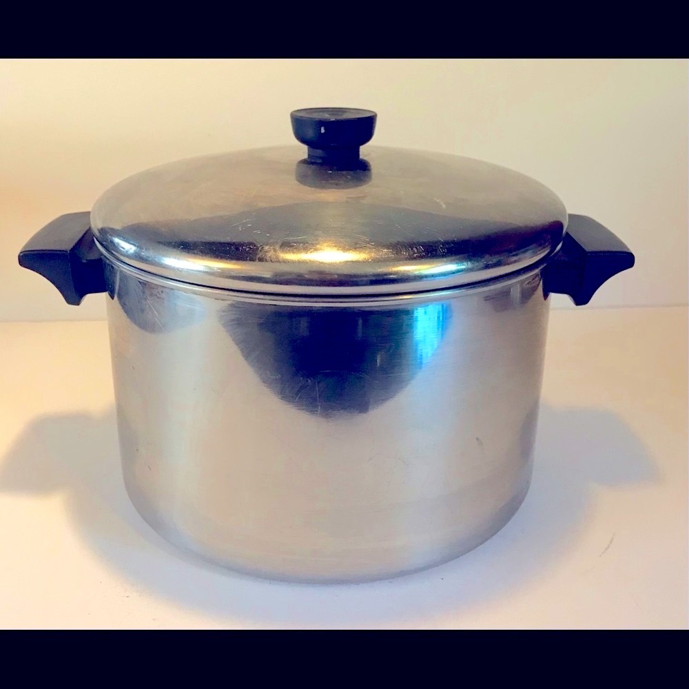 Revere Ware 6 Quart 1801 Stock Pot with Aluminum Disc Bottom